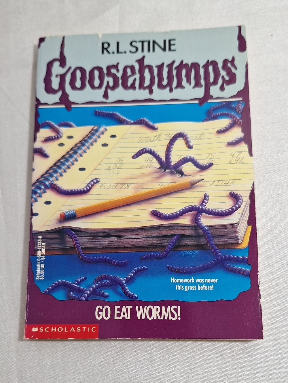 Go Eat Worms - Goosebumps Book